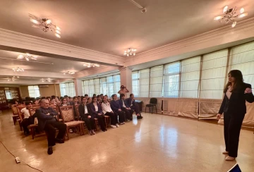Akademik Zərifə Əliyeva adına liseydə iqlim dəyişikliyi mövzusunda maarifləndirici seminar keçirilib