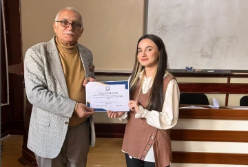 BDU-da Məhəmməd Füzulinin 530 illiyinə həsr olunmuş qiraət müsabiqəsi keçirilib