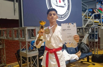 Paytaxt məktəblisi dünya çempionu olub