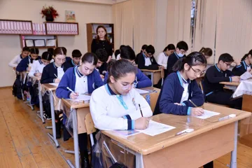 Bakı məktəblərində böyük summativ qiymətləndirmələr keçirilir