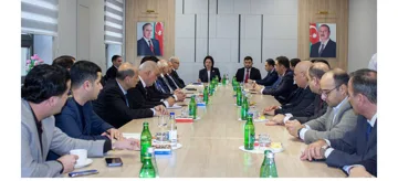 AzMİU-da Məzun Assosiasiyasının növbəti görüşü keçirilib