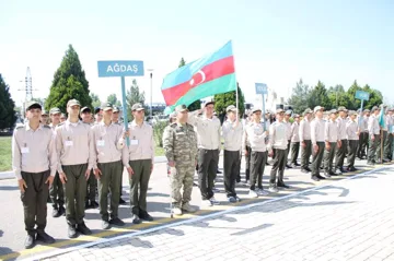 Şagirdlərimə Vətəni necə sevməyi öyrədirəm - Mayor Bayram Hüseynov
