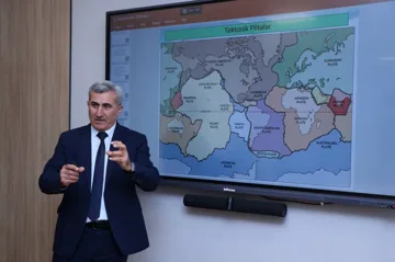 AzMİU-da “Seysmologiya və zəlzələyədavamlı tikinti” mövzusunda seminar baş tutub