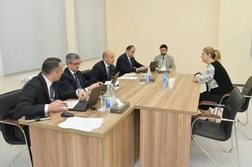 Elm və təhsil naziri Şuşada vətəndaşları qəbul edib