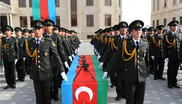Hərbi kollecləri bitirən kursantlara "miçman" rütbəsi veriləcək