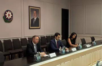 Nazir müavini Həsən Həsənli Uqandanın xarici işlər üzrə dövlət naziri ilə görüşüb