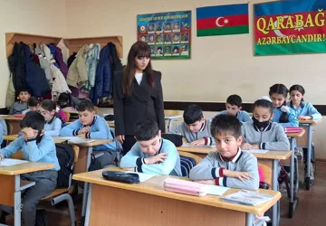 Məktəblərdə yeni qiymətləndirmə modelinin tətbiqi araşdırılır