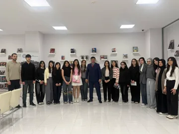 BDU tələbələri Mərkəzi Elmi Kitabxanada praktik dərsdə iştirak ediblər