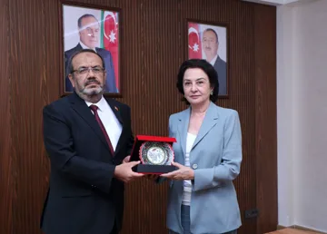 Konya Texniki Universitetinin rektoru AzMİU-da olub
