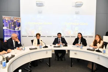 ADNSU-da Geoloqlar Gününə həsr olunmuş tədbir keçirilib