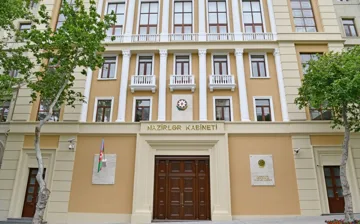 İkili diplom proqramları ilə bağlı sərəncam imzalanıb