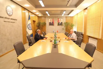 Türkiyə Elmlər Akademiyasının prezidenti BDU-da olub
