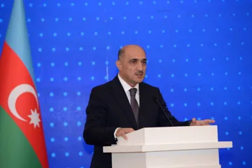 Təhsilə ən böyük investisiyaları dövlət qoyur - İdris İsayev