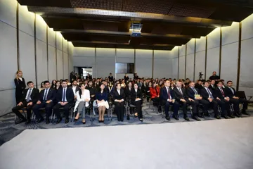 “Təhsilinlə fərqlən: Qlobal təcrübə, milli dəyər” adlı tədbir keçirilib