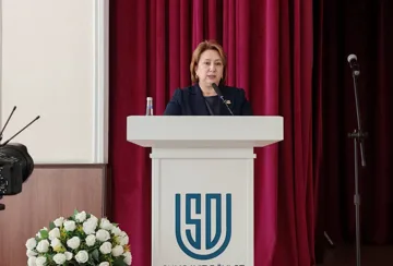 Mehriban Vəliyeva: İdeoloji işlərdə gənclər öndə olmalıdırlar