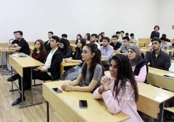 ADNSU tələbələri rəqəmsal təhlükəsizlik üzrə biliklərini zənginləşdirirlər