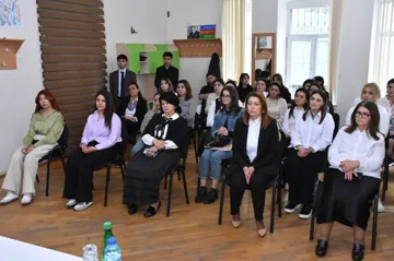 İctimai Şuranın təşəbbüsü ilə Autizm Maarifləndirmə Günü münasibətilə tədbir keçirilib