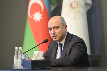Nazir: Azərbaycan dili fənninin dərs saatları artırılacaq