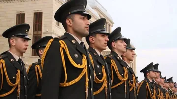 Hərbi xidmətdə də təhsil almaq mümkün olacaq