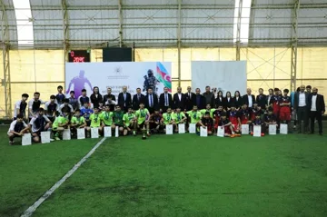 Tələbələr arasında minifutbol turniri yekunlaşıb