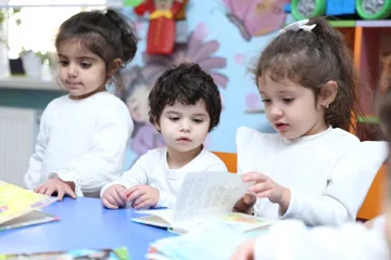 Övladını özəl bağçaya qoymaq istəyən valideynlərin NƏZƏRİNƏ!