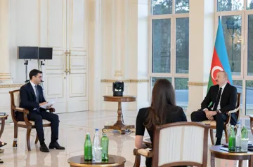 Prezident İlham Əliyev: Azərbaycan dilini qorumaq hər birimizin vəzifəsidir