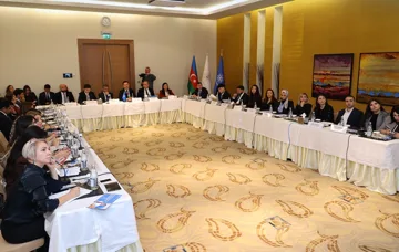 “Karyera imkanları və işəgötürənlərlə əməkdaşlıq” mövzusunda tədbir keçirilib