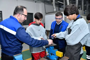 Bu il 17 mindən çox tələbə peşə məktəblərini bitirir