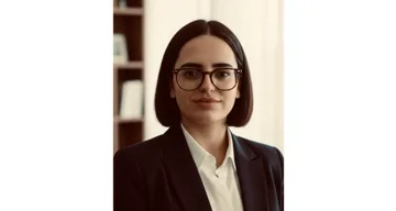 25 yaşında 3 peşə – Elvira Rəfizadənin uğur yolu