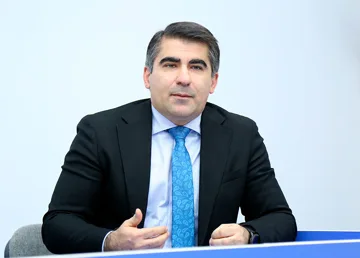 Nazirin müşaviri: Tələbə oxumaq istəmirsə, universitet onun məzun olmasına imkan verməməlidir